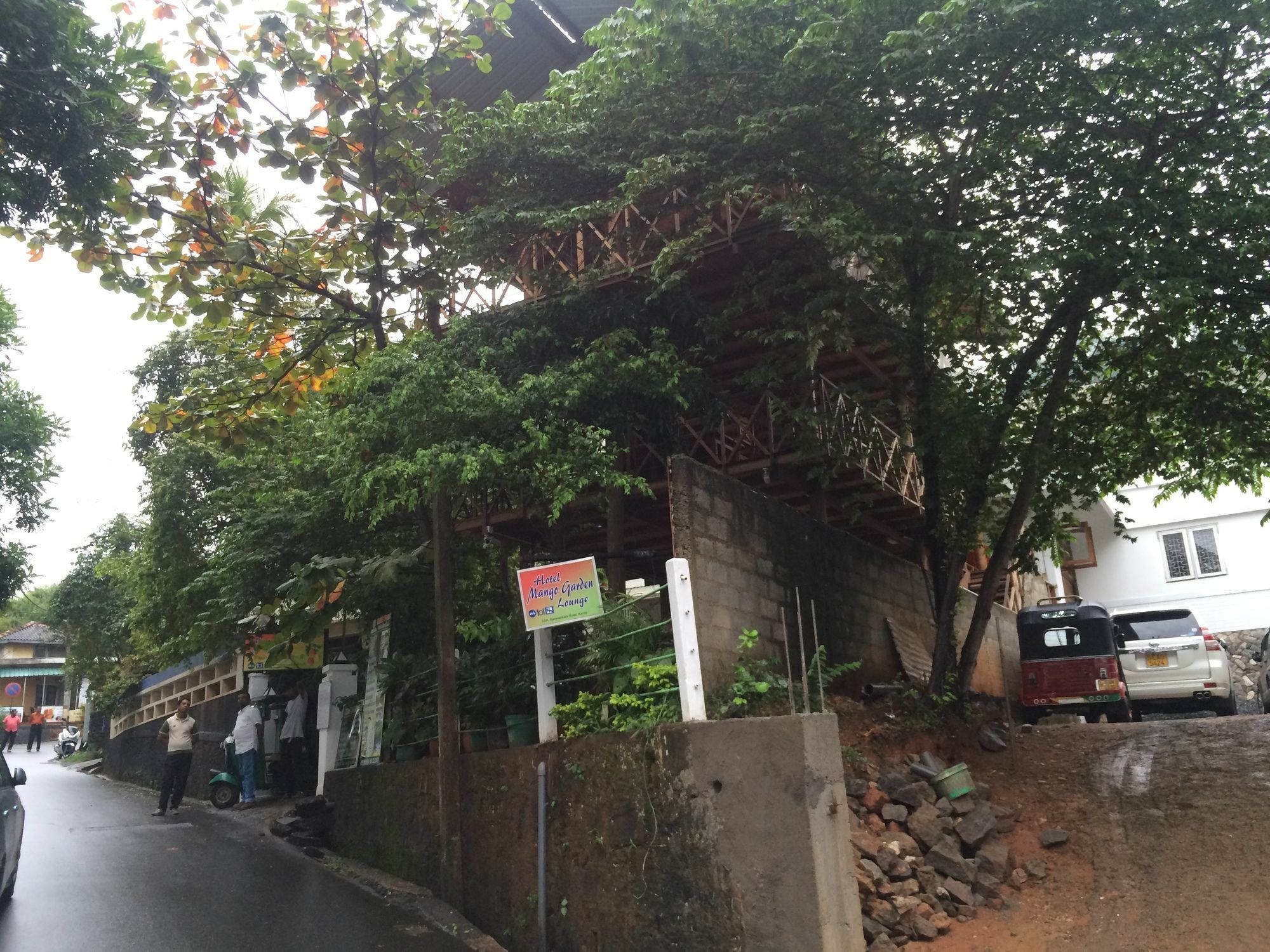 Mango Garden 2* Kandy